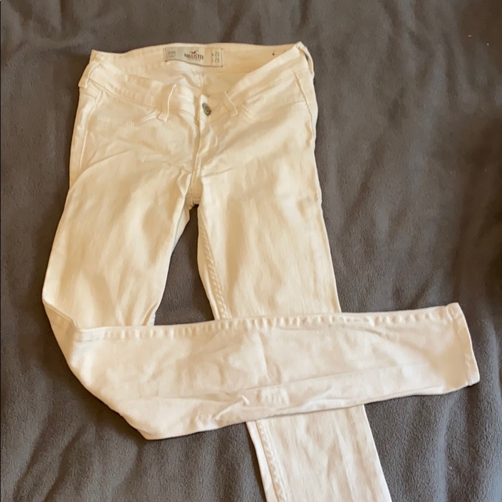 White Hollister denim jeans